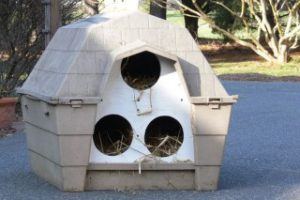 pinterest_diy_winter_shelter_outdoor_cat_shelter